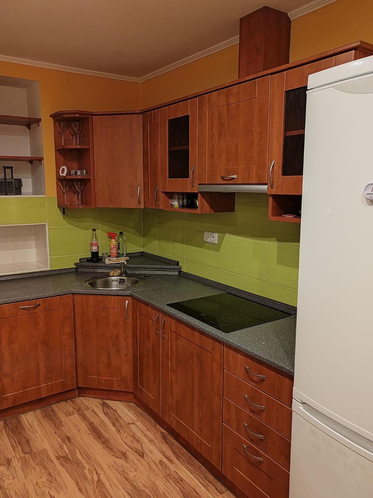 Apartman U Petru 1 ยาคีมอฟ ภายนอก รูปภาพ